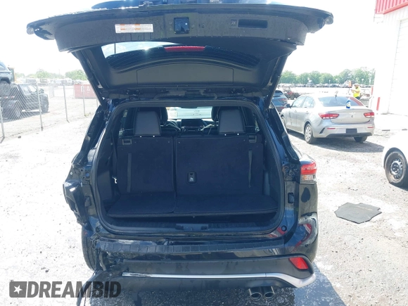 2023 Toyota Highlander L with VIN 5TDKDRAH7PS020856, listed as a IAAI auction lot 42137832 with 55,502 mi miles and . Bid and sale history available at DreamBid. Image 17.