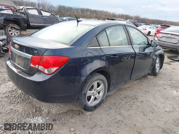 2014 Chevrolet Cruze 1LT with VIN 1G1PC5SB7E7460779, listed as a IAAI auction lot 41910952 with 76,539 mi miles and . Bid and sale history available at DreamBid. Image 4.