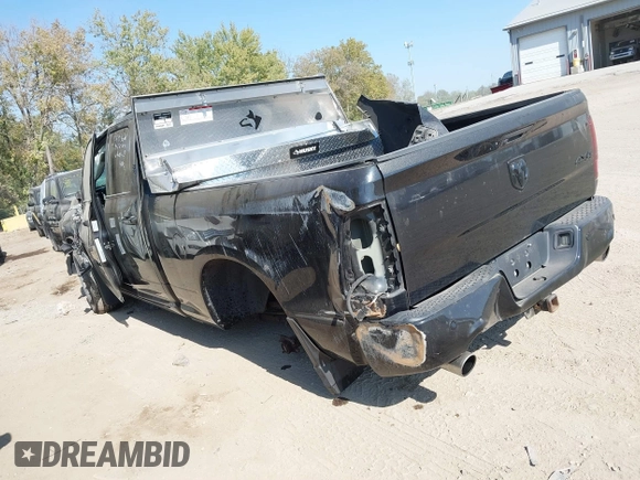 2016 Ram 1500 Sport with VIN 1C6RR7HT9GS252355, listed as a IAAI auction lot 40565977 with 116,252 mi miles and . Bid and sale history available at DreamBid. Image 3.