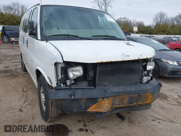2008 Chevrolet Express Cargo Van with VIN 1GCGG25C081217403, listed as a IAAI auction lot 41470035 with 0 mi miles. Bid and sale history available at carsss.com. Image 6.