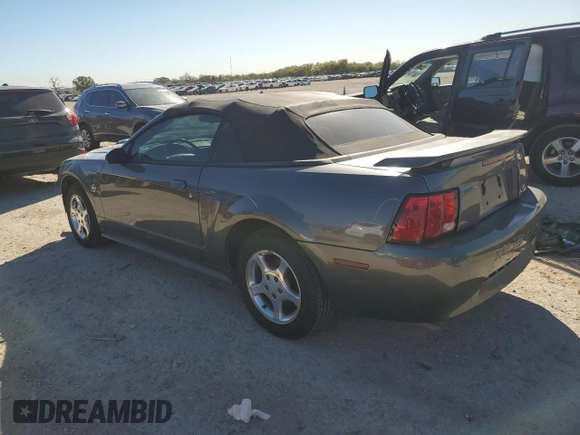 2004 Ford Mustang Deluxe with VIN 1FAFP44404F117628, listed as a Copart auction lot 81377524 with 39,697 mi miles and Salvage Title. Bid and sale history available at carsss.com. Image 2.