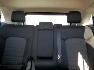 2016 Ford Edge SE с VIN 2FMPK4G91GBC41221, выставлен на аукционе Copart как лот 53158715 с пробегом 173 630 миль миль и Списание • Salvage title. История ставок и продаж доступна на DreamBid. Изображение 10.