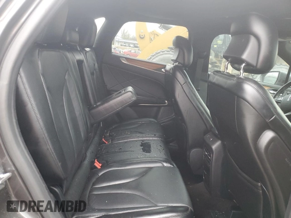 2017 Lincoln MKC Reserve with VIN 5LMCJ3C96HUL52275, listed as a Copart auction lot 51694435 with 94,929 mi miles and Salvage title. Bid and sale history available at DreamBid. Image 10.