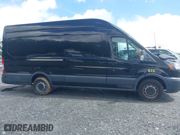2017 Ford Transit z VIN 1FTYR3XV6HKB38623, wystawiony jako IAAI lot #42238054 z przebiegiem Nie podano mil oraz . Historia ofert i sprzedaży dostępna na DreamBid. Obrazek 13.