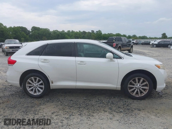 2010 Toyota Venza z VIN 4T3ZA3BB9AU035055, wystawiony jako IAAI lot #42226067 z przebiegiem 192 128 mil mil oraz . Historia ofert i sprzedaży dostępna na DreamBid. Obrazek 13.
