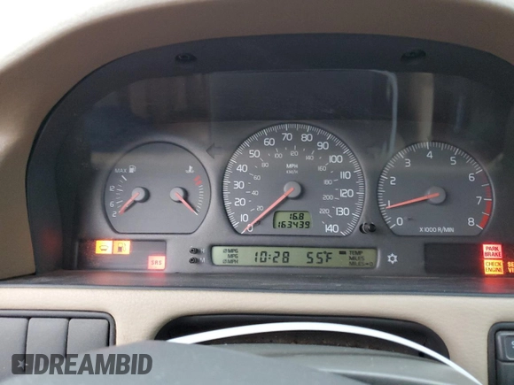 2000 Volvo V70 with VIN YV1LW61J7Y2686571, listed as a Copart auction lot 87215874 with 163,439 mi miles and Clean Title. Bid and sale history available at carsss.com. Image 9.