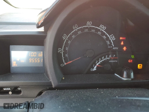2013 Scion iQ z VIN JTNJJXB01DJ022124, wystawiony jako Copart lot #47960265 z przebiegiem 95 551 mil mil oraz Szkoda całkowita • Salvage title. Historia ofert i sprzedaży dostępna na DreamBid. Obrazek 9.