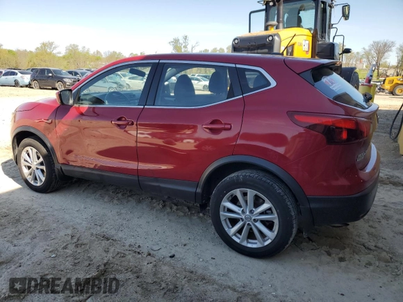 2017 Nissan Rogue SV z VIN JN1BJ1CP0HW033807, wystawiony jako Copart lot #53714385 z przebiegiem 100 421 mil mil oraz Szkoda całkowita • Salvage title. Historia ofert i sprzedaży dostępna na DreamBid. Obrazek 2.