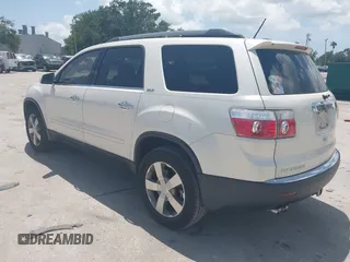 2012 GMC Acadia SLT1 z VIN 1GKKRRED9CJ284620, wystawiony jako IAAI lot #42350419 z przebiegiem 160 400 mil mil oraz . Historia ofert i sprzedaży dostępna na DreamBid. Obrazek 3.