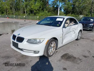 2011 BMW 3 Series 328i with VIN WBADW3C53BE541376, listed as a IAAI auction lot 41193156 with 73,730 mi miles. Bid and sale history available at carsss.com. Image 17.