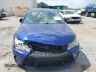2015 Toyota Camry XLE with VIN 4T1BF1FK0FU885903, listed as a IAAI auction lot 41923424 with 193,676 mi miles and . Bid and sale history available at DreamBid. Image 12.