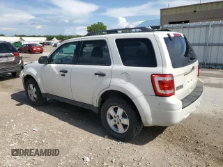 2012 Ford Escape XLT z VIN 1FMCU9DG2CKB54288, wystawiony jako Copart lot #61569655 z przebiegiem 169 899 mil mil oraz Szkoda całkowita • Salvage title. Historia ofert i sprzedaży dostępna na DreamBid. Obrazek 2.
