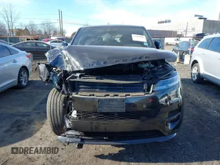 2024 Land Rover Range Rover Sport Dynamic SE with VIN SAL1L9FU0RA402899, listed as a IAAI auction lot 41459896 with 6,307 mi miles and . Bid and sale history available at DreamBid. Image 12.