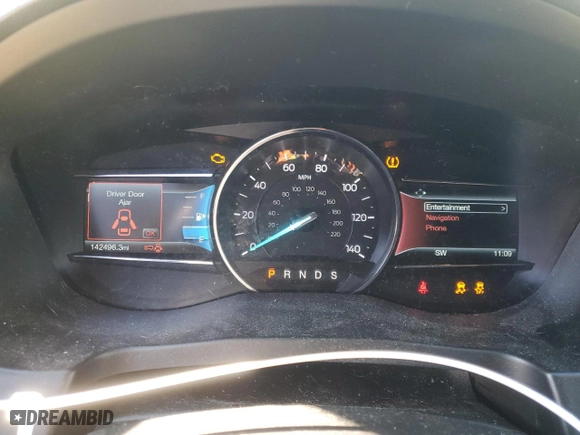 2016 Ford Explorer XLT with VIN 1FM5K7D86GGC55404, listed as a Copart auction lot 44241275 with 142,496 mi miles and Salvage Title. Bid and sale history available at carsss.com. Image 9.