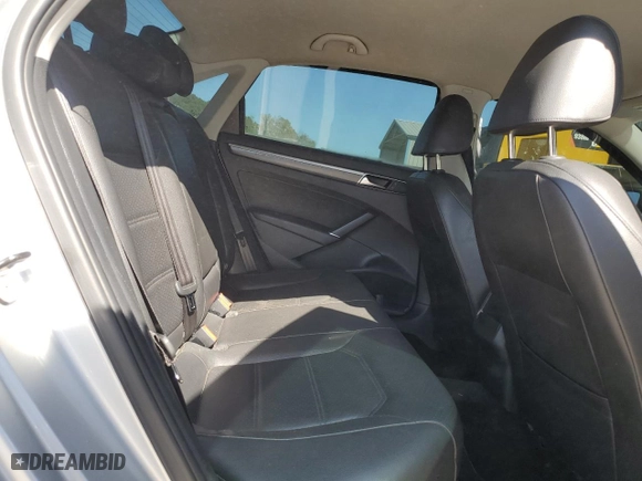 2017 Volkswagen Passat R-Line w/Comfort Pkg with VIN 1VWDT7A38HC058360, listed as a Copart auction lot 52016895 with 129,132 mi miles and Salvage Title. Bid and sale history available at carsss.com. Image 10.
