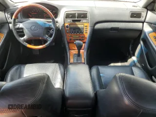 2000 Lexus ES 300 with VIN JT8BF28G9Y5100812, listed as a Copart auction lot 56790365 with 161,518 mi miles and Salvage title. Bid and sale history available at DreamBid. Image 8.
