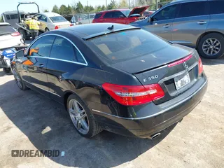 2013 Mercedes-Benz E 350 with VIN WDDKJ5KB3DF207881, listed as a IAAI auction lot 41955127 with 83,786 mi miles and . Bid and sale history available at DreamBid. Image 3.