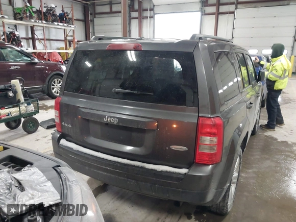 2016 Jeep Patriot High Altitude Edition with VIN 1C4NJRFB0GD632774, listed as a IAAI auction lot 41149683 with 96,495 mi miles. Bid and sale history available at carsss.com. Image 16.