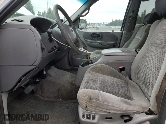 2001 Ford F-150 XLT z VIN 1FTRW08L81KB53980, wystawiony jako Copart lot #50366275 z przebiegiem 240 564 mil mil oraz Czysty tytuł • Clean title. Historia ofert i sprzedaży dostępna na DreamBid. Obrazek 7.