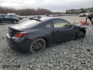2022 Subaru BRZ Limited with VIN JF1ZDBE17N9701152, listed as a Copart auction lot 48207284 with 33,829 mi miles and Salvage Title. Bid and sale history available at carsss.com. Image 3.