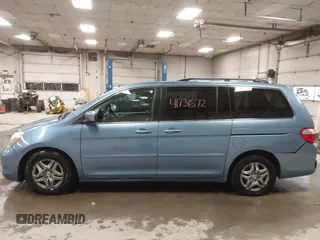 2006 Honda Odyssey EX with VIN 5FNRL38466B123206, listed as a IAAI auction lot 41731572 with 110,792 mi miles. Bid and sale history available at carsss.com. Image 14.