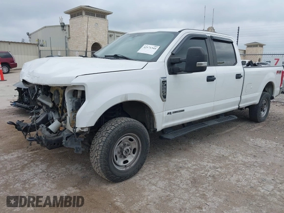 2022 Ford Super Duty F-250 SRW XL with VIN 1FT7W2BT1NEC16997, listed as a IAAI auction lot 42171344 with 118,681 mi miles. Bid and sale history available at carsss.com. Image 2.