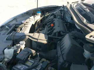 2020 Honda HR-V LX z VIN 3CZRU5H36LM702178, wystawiony jako IAAI lot #41882480 z przebiegiem 74 554 mil mil oraz . Historia ofert i sprzedaży dostępna na DreamBid. Obrazek 20.