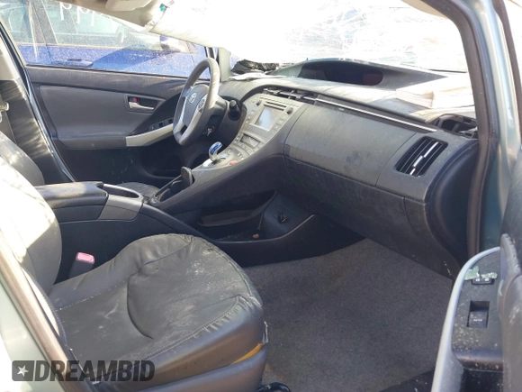 2013 Toyota Prius One with VIN JTDKN3DU2D5681411, listed as a IAAI auction lot 41687126 with 166,146 mi miles. Bid and sale history available at carsss.com. Image 5.