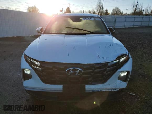 2022 Hyundai Tucson SE with VIN 5NMJACAE3NH079331, listed as a Copart auction lot 41668625 with 48,328 mi miles and Salvage Title. Bid and sale history available at carsss.com. Image 5.