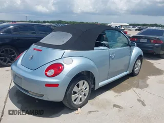 2009 Volkswagen Beetle S with VIN 3VWRG31Y29M402215, listed as a IAAI auction lot 42678018 with 141,638 mi miles and . Bid and sale history available at DreamBid. Image 4.
