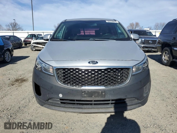 2017 Kia Sedona L with VIN KNDMA5C11H6273442, listed as a Copart auction lot 88358015 with 129,700 mi miles and Salvage Title. Bid and sale history available at DreamBid. Image 5.