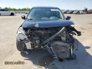 2017 Nissan Versa SV z VIN 3N1CN7AP8HL841701, wystawiony jako Copart lot #55702695 z przebiegiem 111 104 mil mil oraz Szkoda całkowita • Salvage title. Historia ofert i sprzedaży dostępna na DreamBid. Obrazek 5.
