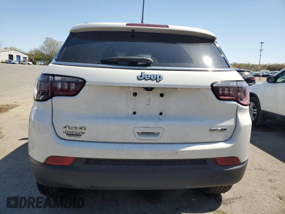 2022 Jeep Compass Latitude Lux с VIN 3C4NJDFB0NT113878, выставлен на аукционе Copart как лот 53637315 с пробегом Не указан миль и Списание • Salvage title. История ставок и продаж доступна на DreamBid. Изображение 6.
