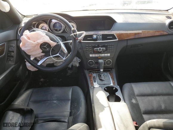 2014 Mercedes-Benz C-Class C 250 Sport with VIN WDDGF4HB7EG220895, listed as a Copart auction lot 45763095 with NaN miles and Salvage Title. Bid and sale history available at carsss.com. Image 8.