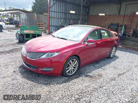 2014 Lincoln MKZ z VIN 3LN6L2G97ER811198, wystawiony jako IAAI lot #42132804 z przebiegiem 108 720 mil mil oraz . Historia ofert i sprzedaży dostępna na DreamBid. Obrazek 2.
