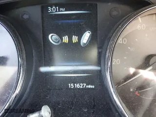 2017 Nissan Rogue SV with VIN JN8AT2MV4HW263179, listed as a IAAI auction lot 41523302 with 151,627 mi miles. Bid and sale history available at carsss.com. Image 7.