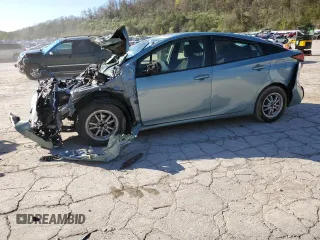 2019 Toyota Prius L Eco z VIN JTDKARFU7K3095131, wystawiony jako Copart lot #52554405 z przebiegiem 93 450 mil mil oraz Szkoda całkowita • Salvage title. Historia ofert i sprzedaży dostępna na DreamBid. Obrazek 1.