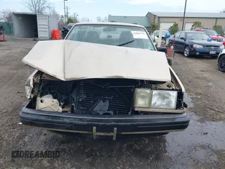 1992 Volvo 900 с VIN YV1JS8704N1101704, выставлен на аукционе IAAI как лот 41884536 с пробегом 151 903 миль миль и . История ставок и продаж доступна на DreamBid. Изображение 12.