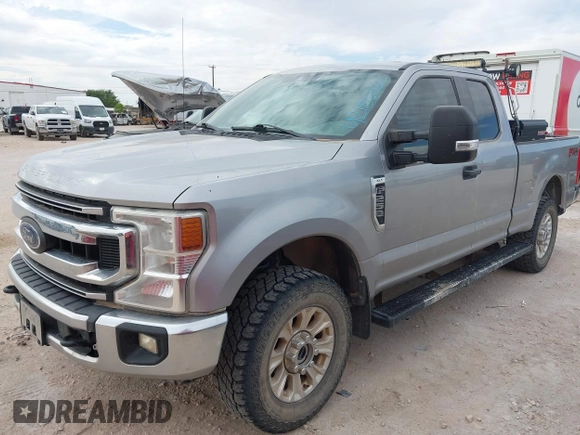 2020 Ford F-250 XL z VIN 1FT7X2B61LED95952, wystawiony jako IAAI lot #42186832 z przebiegiem 119 083 mil mil oraz . Historia ofert i sprzedaży dostępna na DreamBid. Obrazek 16.