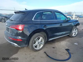 2024 Audi Q5 S line Premium Plus with VIN WA1E2AFY7R2021443, listed as a IAAI auction lot 41534974 with 7,512 mi miles. Bid and sale history available at carsss.com. Image 4.