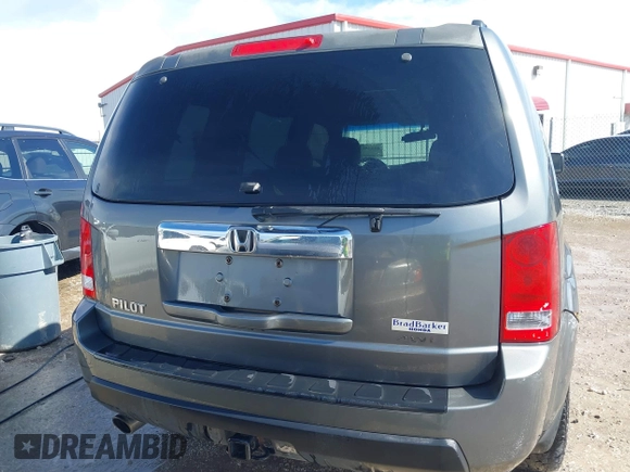 2009 Honda Pilot EX with VIN 5FNYF48469B003449, listed as a IAAI auction lot 41633525 with 190,462 mi miles. Bid and sale history available at carsss.com. Image 16.