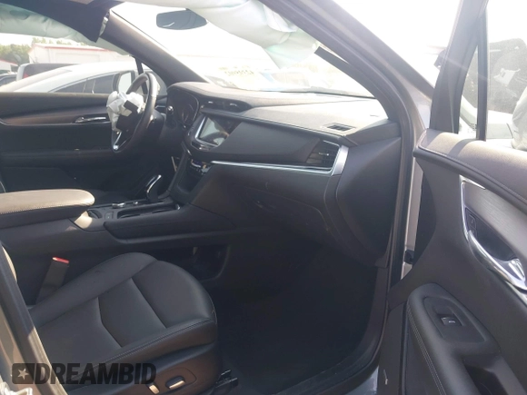 2024 Cadillac XT6 FWD Luxury с VIN 1GYKPAR42RZ723545, выставлен на аукционе IAAI как лот 42395902 с пробегом 13 992 миль миль и . История ставок и продаж доступна на DreamBid. Изображение 5.