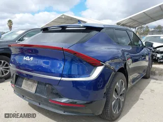 2022 Kia EV6 Wind with VIN KNDC34LA2N5049730, listed as a IAAI auction lot 41793235 with 109,806 mi miles. Bid and sale history available at carsss.com. Image 4.
