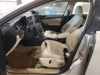 2013 Volkswagen Jetta TDI w/Premium/Nav with VIN 3VWLL7AJ4DM237837, listed as a Copart auction lot 89401845 with Not provided miles and Salvage title. Bid and sale history available at DreamBid. Image 7.