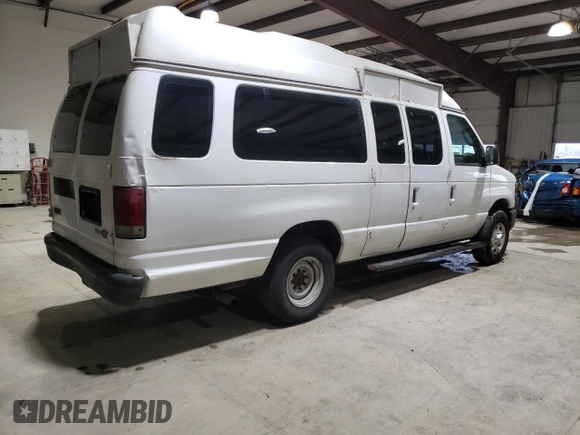 2009 Ford Econoline Cargo Commercial with VIN 1FTSS34L49DA19553, listed as a Copart auction lot 52260275 with 150,846 mi miles and Clean Title. Bid and sale history available at carsss.com. Image 3.