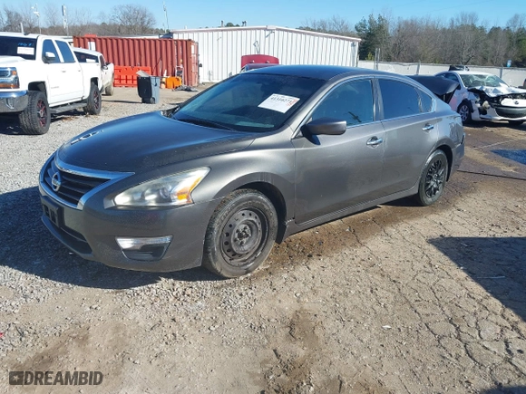 2015 Nissan Altima 2.5 S with VIN 1N4AL3AP5FN353022, listed as a IAAI auction lot 41310271 with 181,200 mi miles. Bid and sale history available at carsss.com. Image 19.
