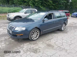 2008 Volkswagen Passat VR6 with VIN WVWRU73C98E015623, listed as a IAAI auction lot 42682325 with 128,731 mi miles and . Bid and sale history available at DreamBid. Image 2.