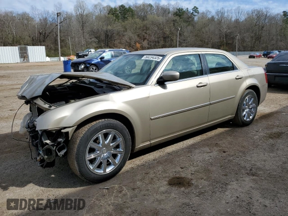 2009 Chrysler 300 Touring with VIN 2C3LA53V29H529624, listed as a Copart auction lot 50234325 with 176,862 mi miles and Salvage Title. Bid and sale history available at carsss.com. Image 1.