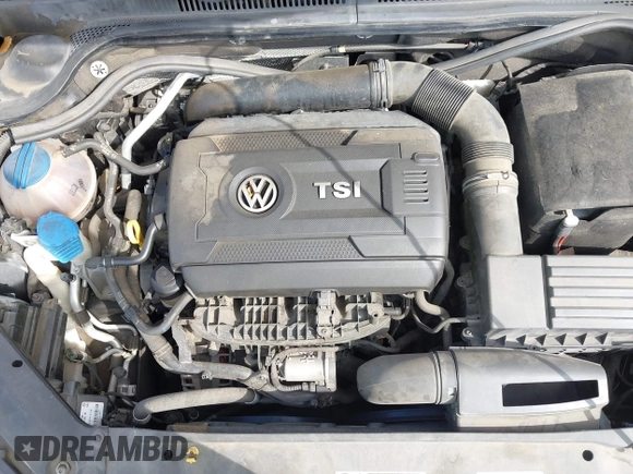 2015 Volkswagen Jetta SE with VIN 3VWD07AJ7FM306911, listed as a IAAI auction lot 42173985 with 143,111 mi miles and . Bid and sale history available at DreamBid. Image 10.