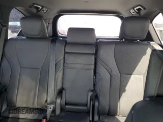 2023 Lexus LX 600 Luxury z VIN JTJGB7CX9P4029541, wystawiony jako Copart lot #73726264 z przebiegiem Nie podano mil oraz Nie do naprawy • Non repairable. Historia ofert i sprzedaży dostępna na DreamBid. Obrazek 10.